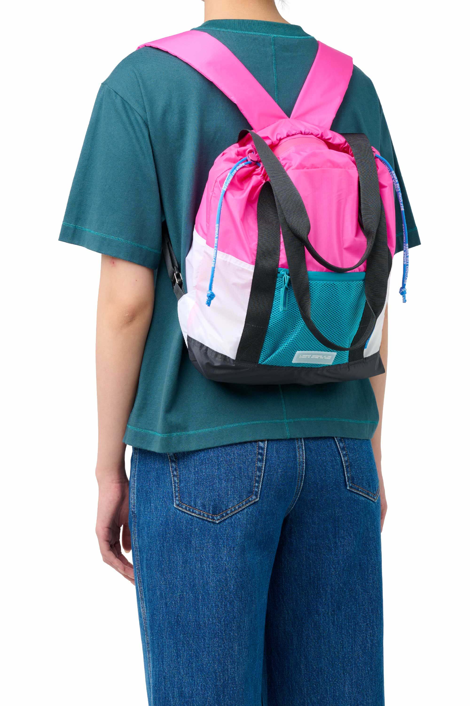 Colourblock ParaPack 001 | Beyond The Vines