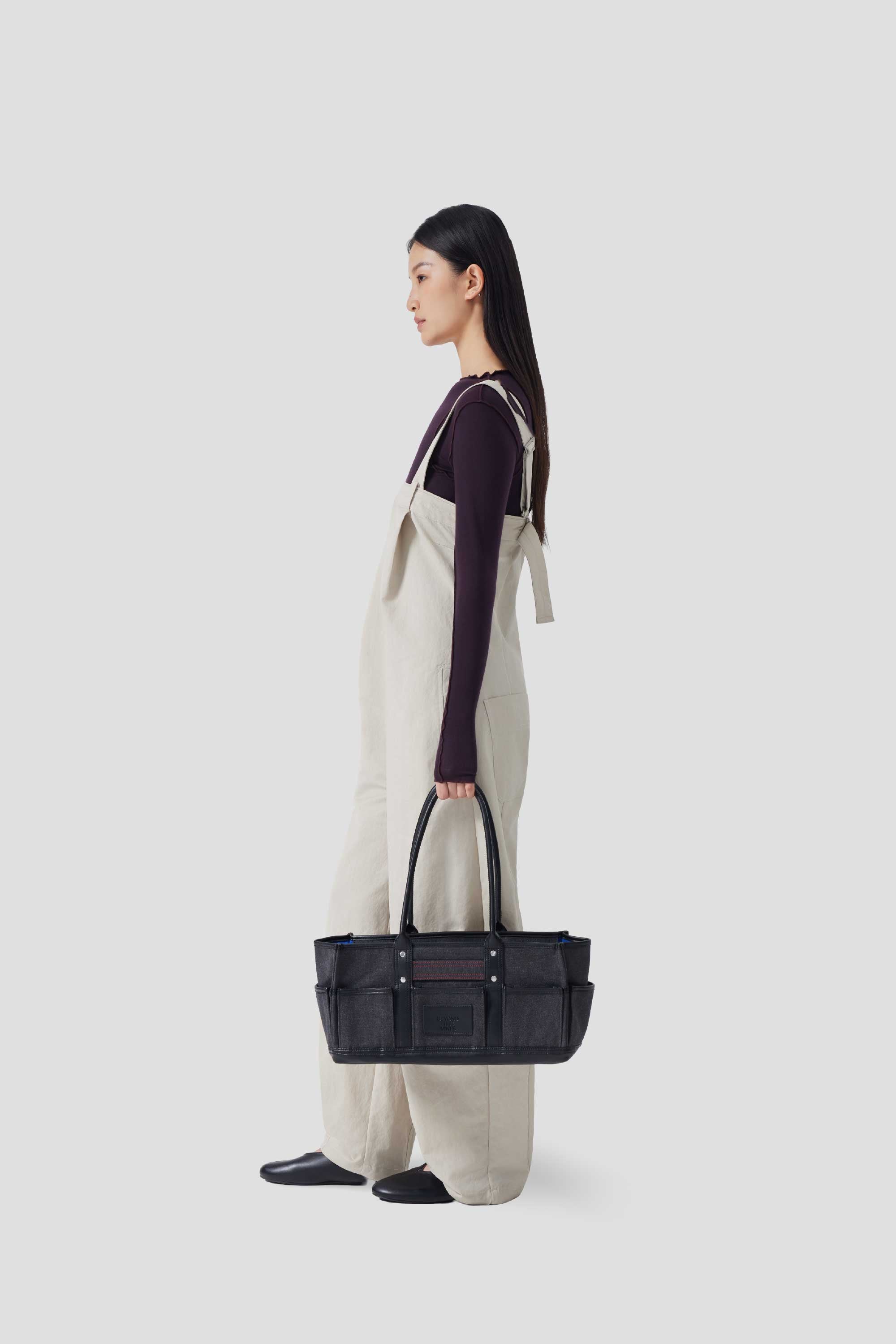 Tonal Washed Black